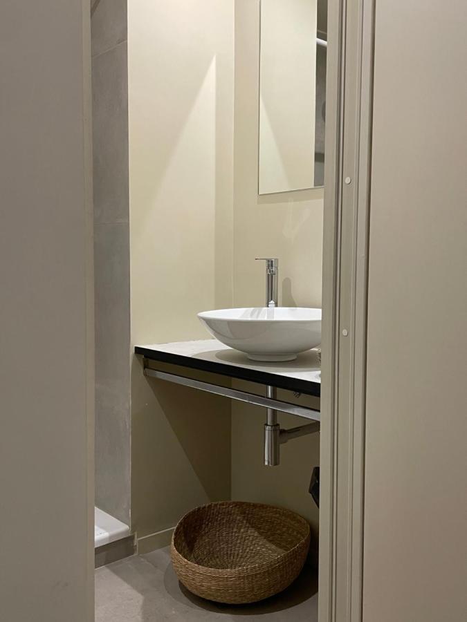 Rome Center, Luxury & History In Via Monserrato Bagian luar foto
